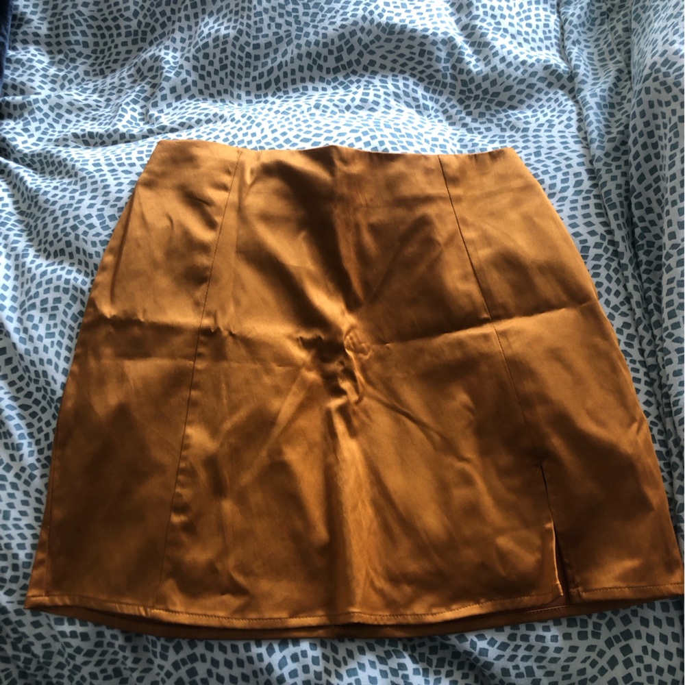 Copper silky mini skirt